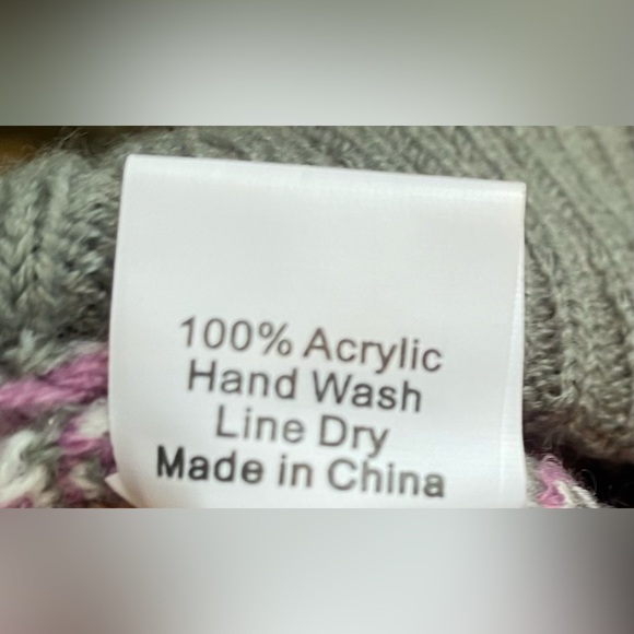 Argyle Dog Sweater - For Dogs Up to 25lbs - Picture 7 of 7